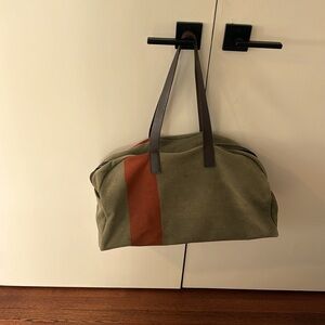 Everlane weekender bag.